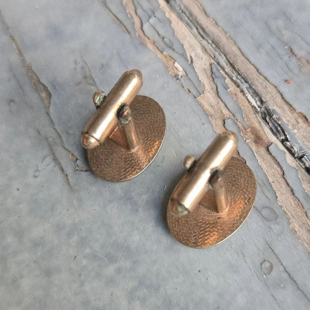VTG Gold Tone Cufflinks OS Men Gold Oval Textured Rim Toggle Back Formal Wedding